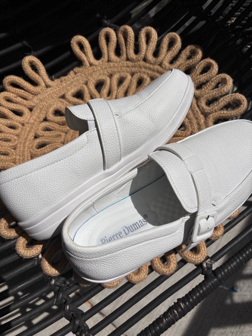 Pierre Dumas White nurse shoes